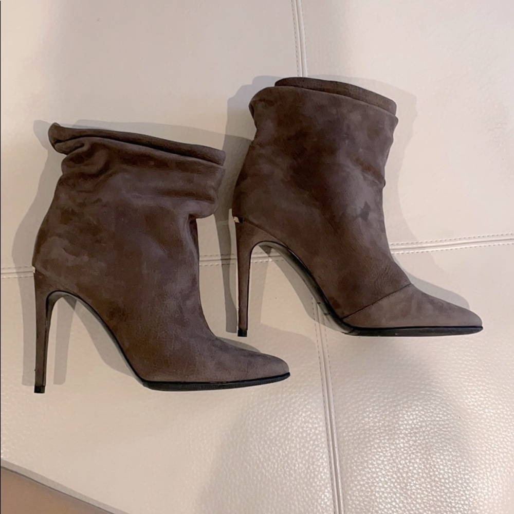 Burberry suede booties - Picture 2 of 6